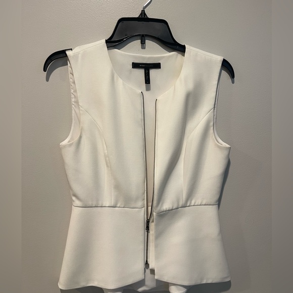 BCBG Abrielle Peplum Top in Cream - Picture 5 of 8